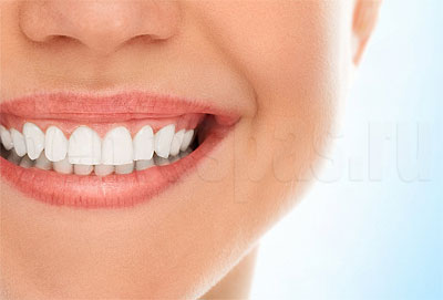 Зубы после удаления зубного камня