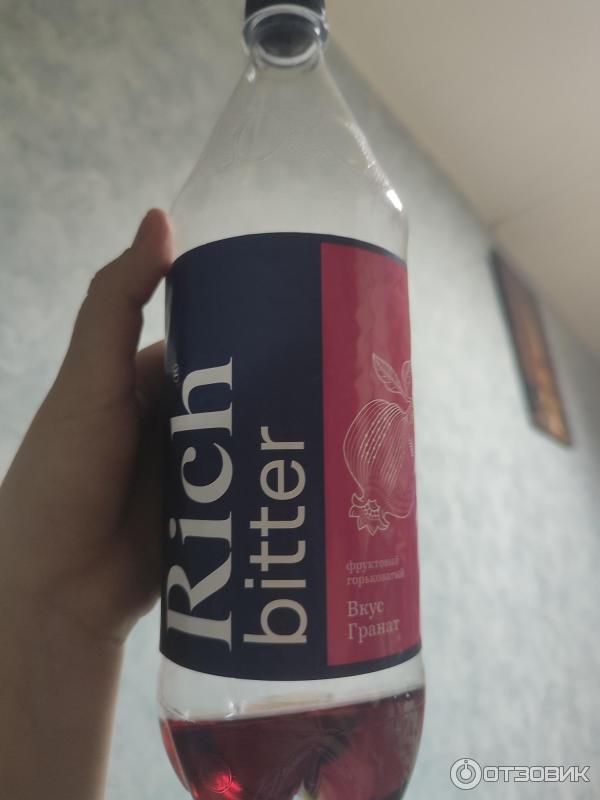 So bitter. Rich напиток безалкогольный сильногазированный Биттер. Напиток Rich Bitter гранатовый. Рич гранат газировка. Rich гранатовый лимонад.