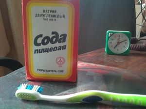 Как чистить зубы содой